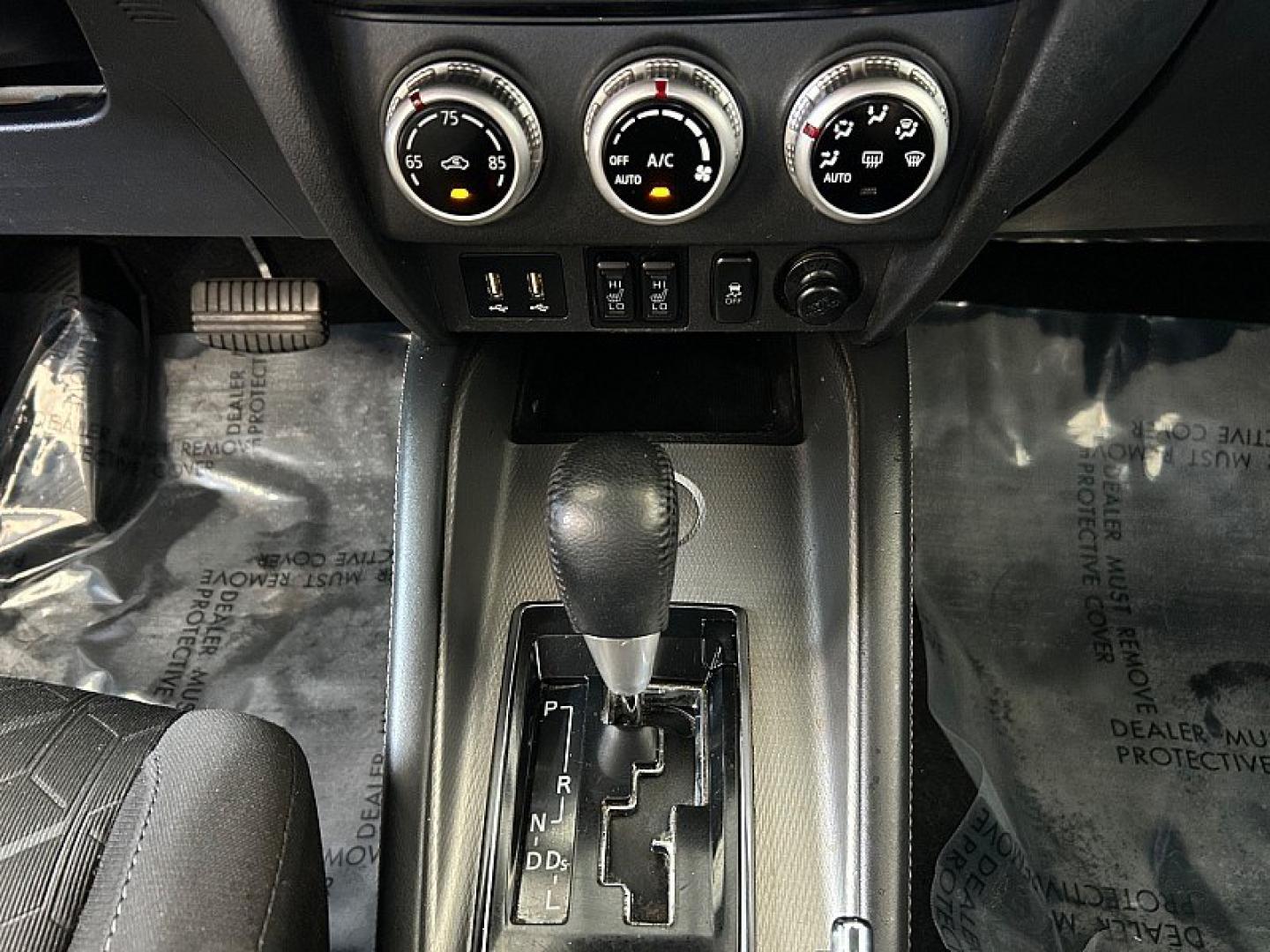 2021 Gray Mitsubishi Outlander Sport (JA4APVAU3MU) with an 4-Cyl 2.0 Liter engine, Automatic CVT transmission, located at 412 Auto Vista Drive, Palmdale, 93551, (661) 945-0620, 34.592636, -118.136681- Photo#19