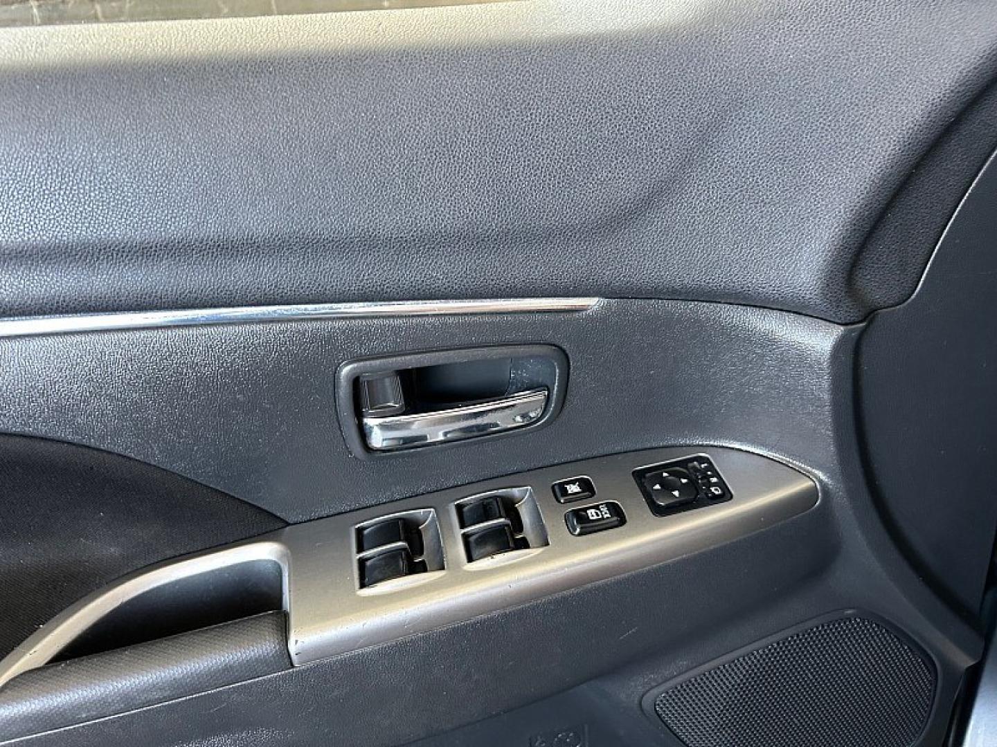 2021 Gray Mitsubishi Outlander Sport (JA4APVAU3MU) with an 4-Cyl 2.0 Liter engine, Automatic CVT transmission, located at 412 Auto Vista Drive, Palmdale, 93551, (661) 945-0620, 34.592636, -118.136681- Photo#24