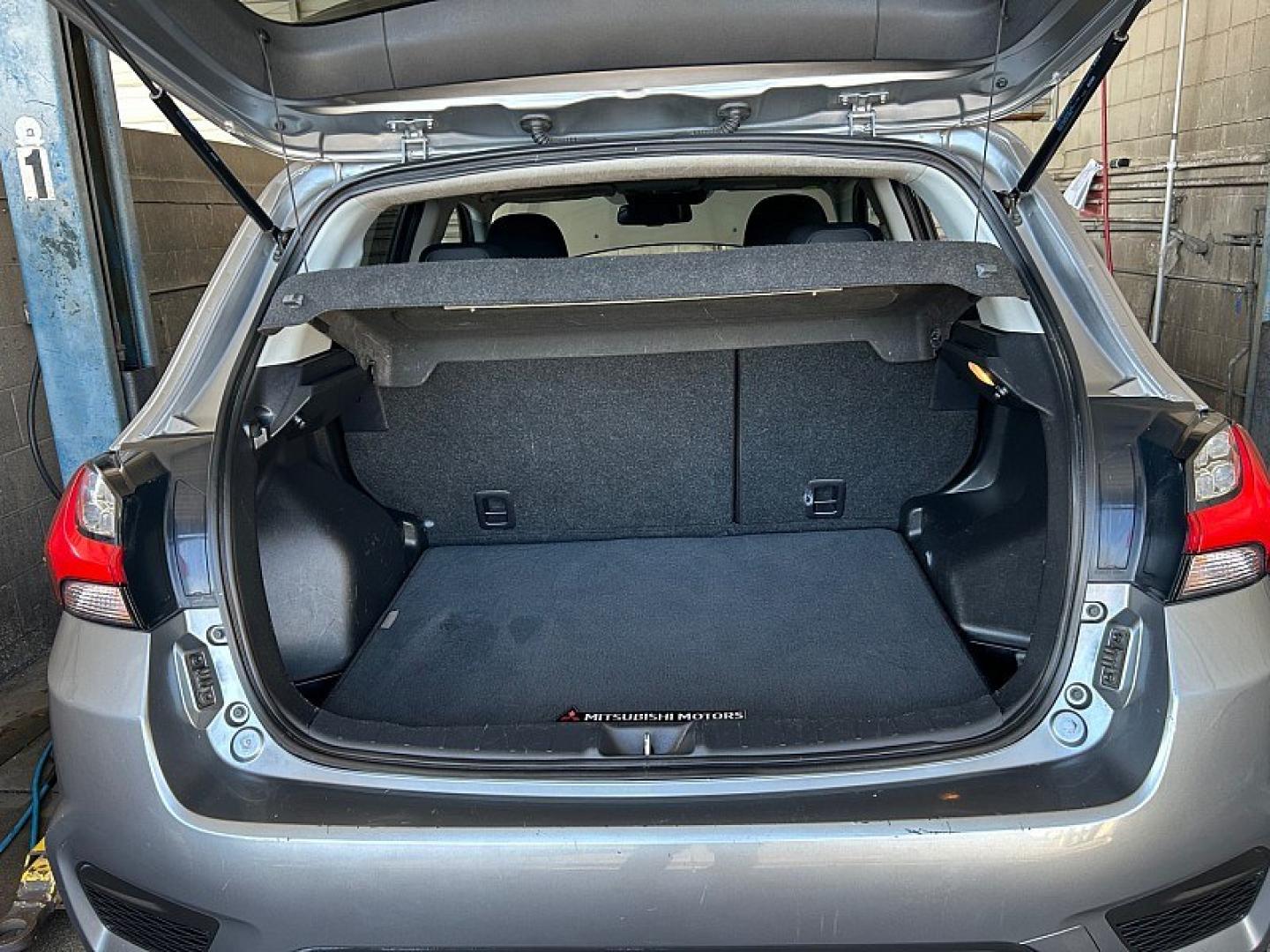 2021 Gray Mitsubishi Outlander Sport (JA4APVAU3MU) with an 4-Cyl 2.0 Liter engine, Automatic CVT transmission, located at 412 Auto Vista Drive, Palmdale, 93551, (661) 945-0620, 34.592636, -118.136681- Photo#29