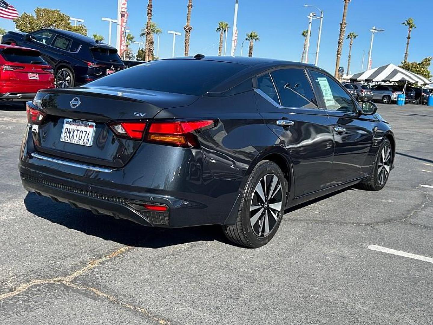 2021 BLACK Nissan Altima (1N4BL4DV2MN) with an 4-Cyl 2.5 Liter engine, Automatic Xtronic CVT transmission, located at 412 Auto Vista Drive, Palmdale, 93551, (661) 945-0620, 34.592636, -118.136681 - Photo#2