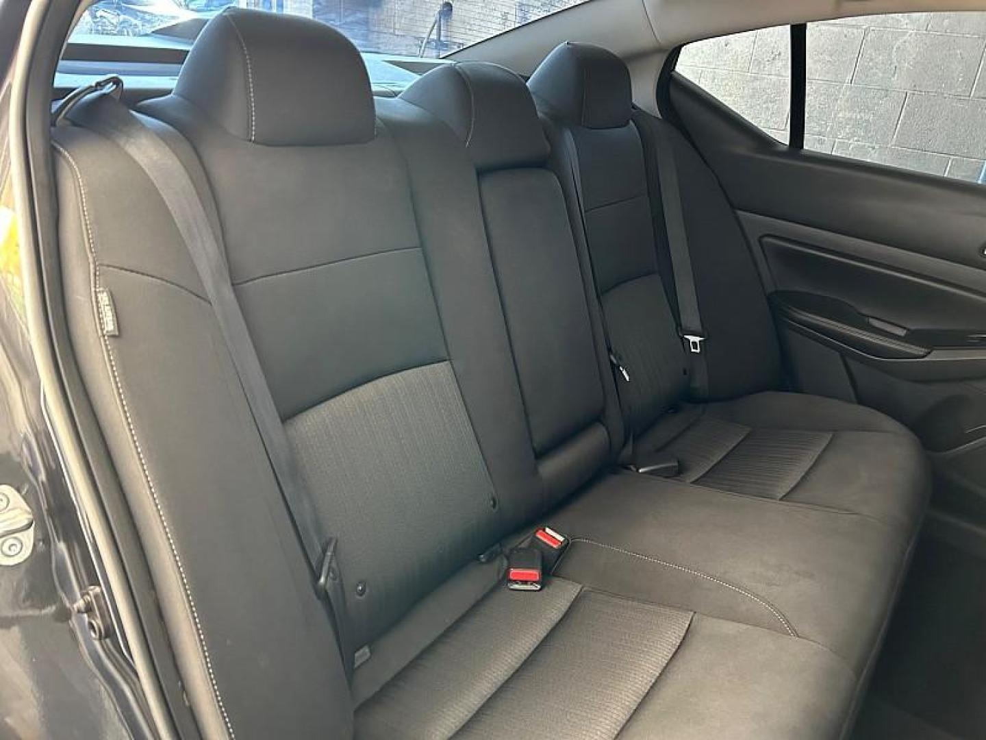 2021 BLACK Nissan Altima (1N4BL4DV2MN) with an 4-Cyl 2.5 Liter engine, Automatic Xtronic CVT transmission, located at 412 Auto Vista Drive, Palmdale, 93551, (661) 945-0620, 34.592636, -118.136681 - Photo#19