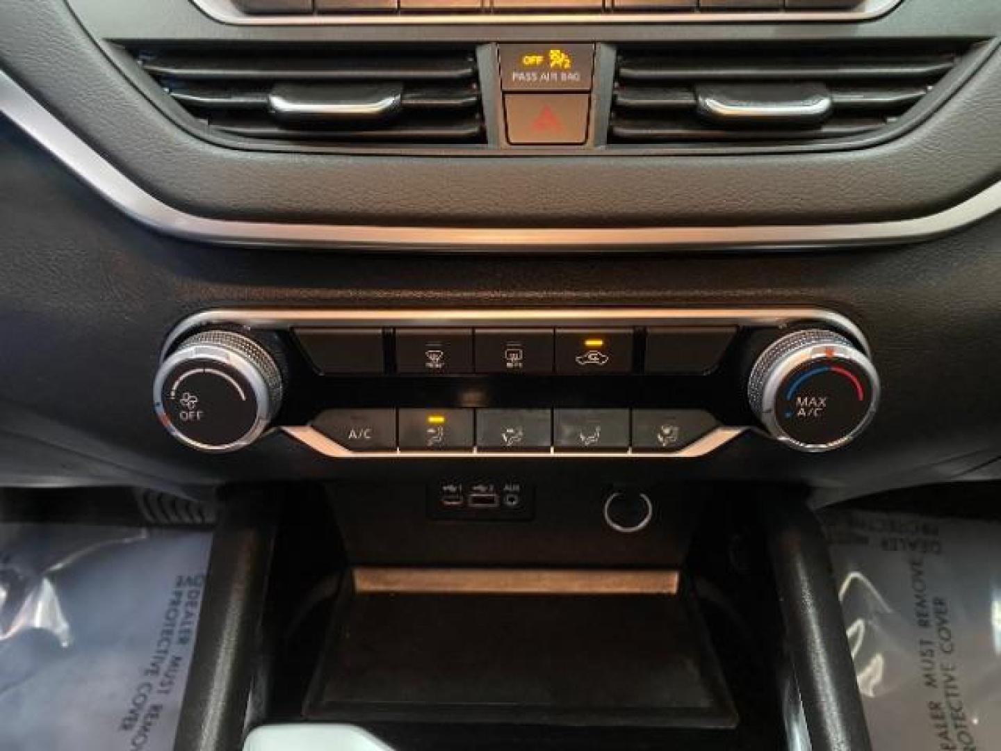 2021 SILVER Nissan Altima (1N4BL4DV7MN) with an 4-Cyl 2.5 Liter engine, Automatic Xtronic CVT transmission, located at 412 Auto Vista Drive, Palmdale, 93551, (661) 945-0620, 34.592636, -118.136681 - Photo#22