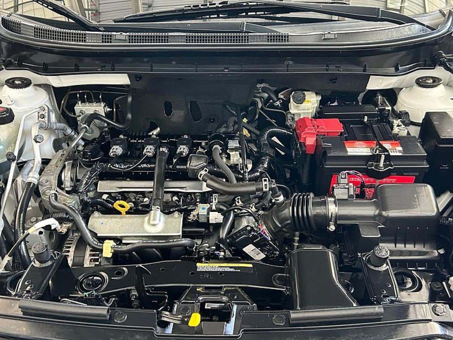 2021 WHITE Nissan Kicks (3N1CP5CV5ML) with an 4-Cyl 1.6 Liter engine, Automatic CVT w/Xtronic transmission, located at 412 Auto Vista Drive, Palmdale, 93551, (661) 945-0620, 34.592636, -118.136681- Photo#26
