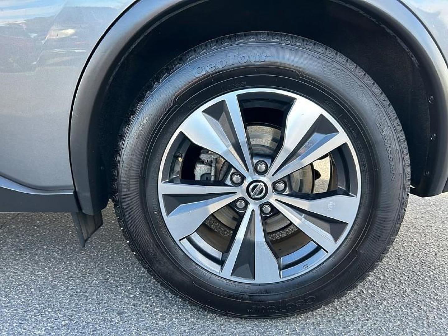 2021 GRAY Nissan Murano (5N1AZ2BJ9MC) with an V6 3.5 Liter engine, Automatic Xtronic CVT transmission, located at 412 Auto Vista Drive, Palmdale, 93551, (661) 945-0620, 34.592636, -118.136681 - Photo#11