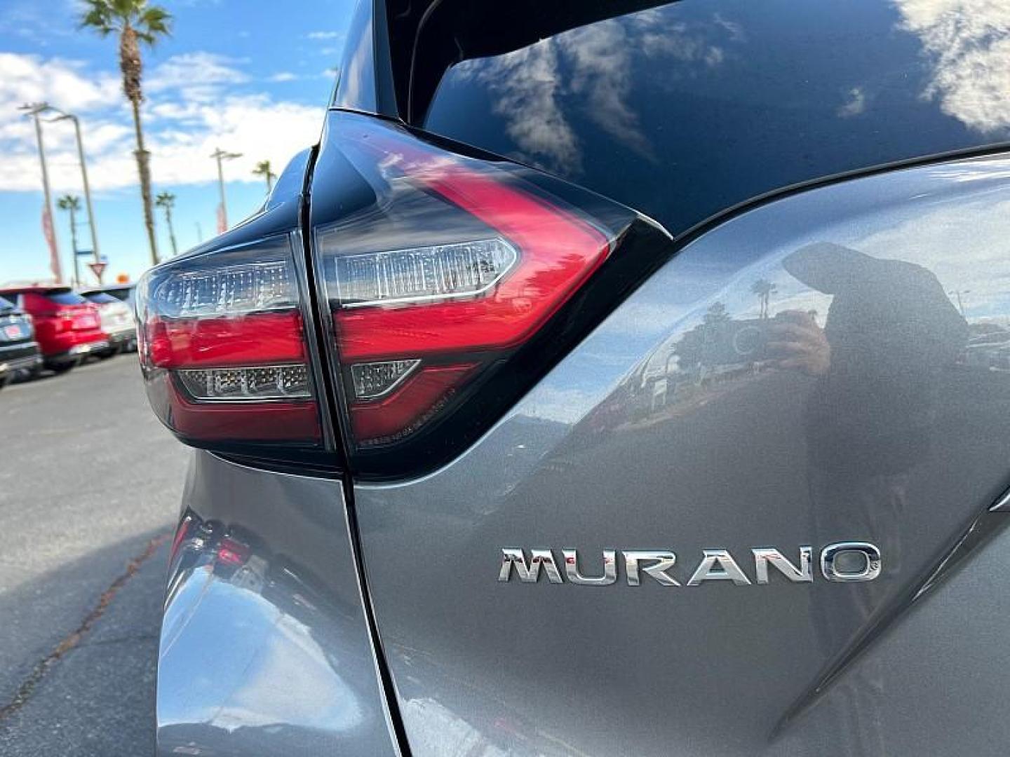 2021 GRAY Nissan Murano (5N1AZ2BJ9MC) with an V6 3.5 Liter engine, Automatic Xtronic CVT transmission, located at 412 Auto Vista Drive, Palmdale, 93551, (661) 945-0620, 34.592636, -118.136681 - Photo#15