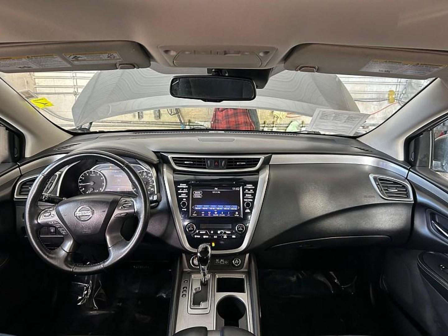 2021 GRAY Nissan Murano (5N1AZ2BJ9MC) with an V6 3.5 Liter engine, Automatic Xtronic CVT transmission, located at 412 Auto Vista Drive, Palmdale, 93551, (661) 945-0620, 34.592636, -118.136681 - Photo#18