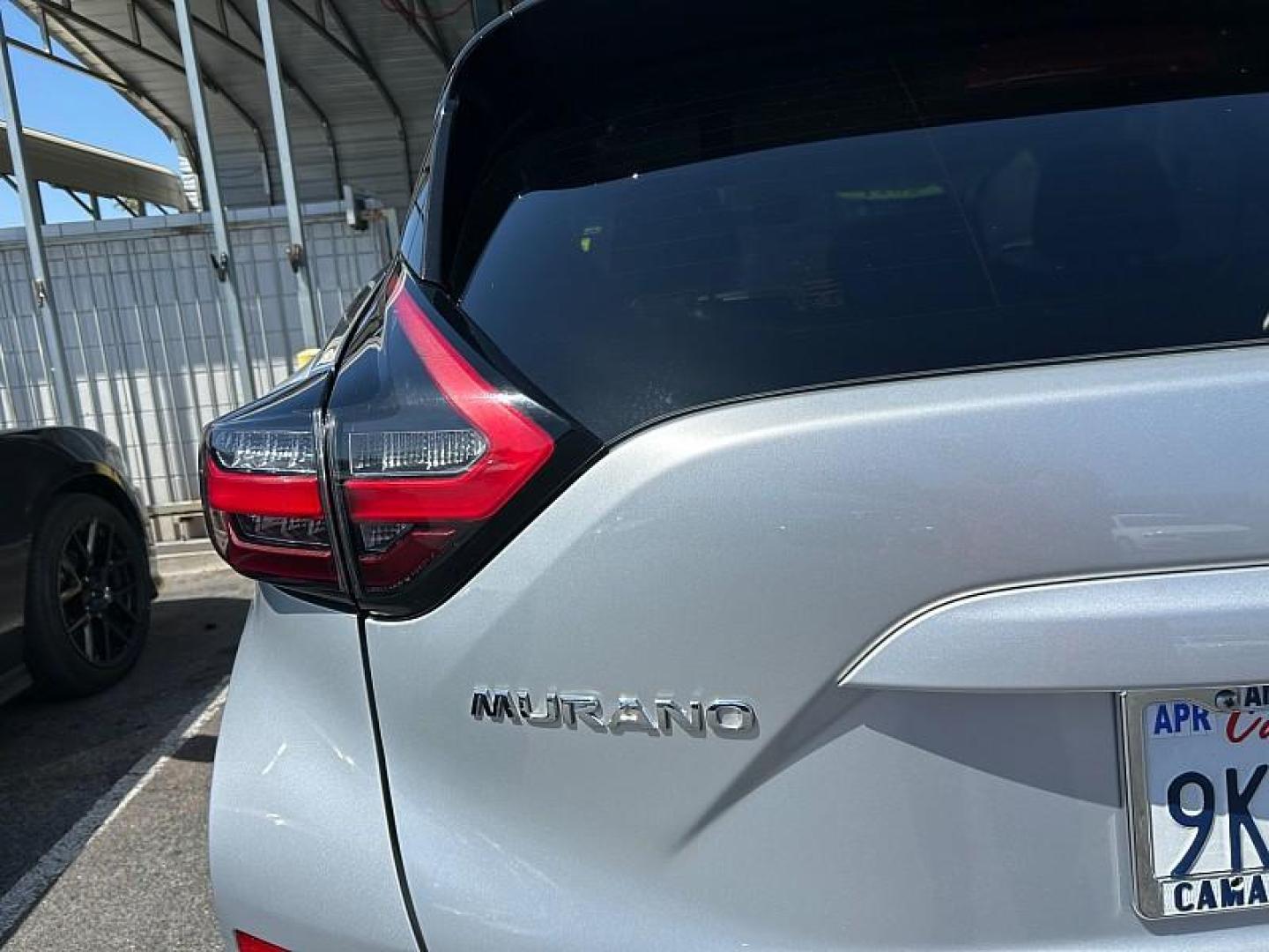 2021 SILVER Nissan Murano (5N1AZ2BJXMC) with an V6 3.5 Liter engine, Automatic Xtronic CVT transmission, located at 412 Auto Vista Drive, Palmdale, 93551, (661) 945-0620, 34.592636, -118.136681 - Photo#15