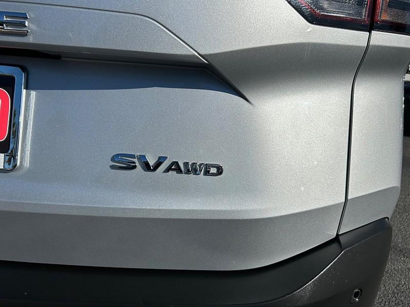 2021 SILVER Nissan Rogue (5N1AT3BBXMC) with an 4-Cyl 2.5 Liter engine, Automatic CVT w/Xtronic transmission, located at 412 Auto Vista Drive, Palmdale, 93551, (661) 945-0620, 34.592636, -118.136681 - Photo#13