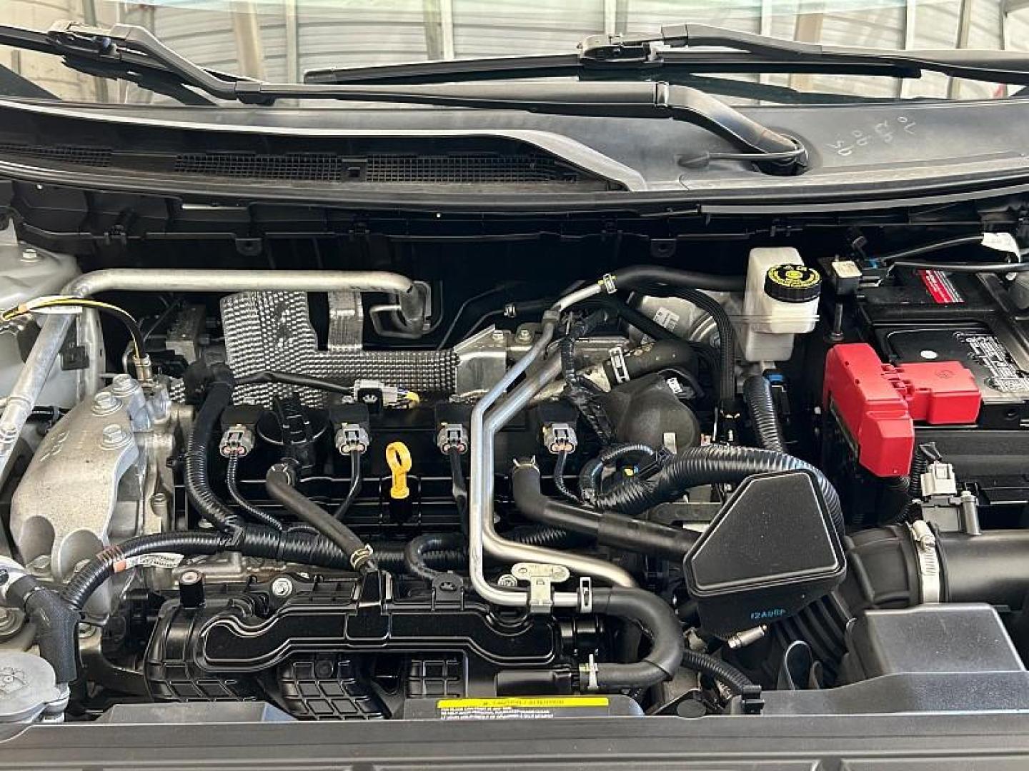 2021 SILVER Nissan Rogue (5N1AT3BBXMC) with an 4-Cyl 2.5 Liter engine, Automatic CVT w/Xtronic transmission, located at 412 Auto Vista Drive, Palmdale, 93551, (661) 945-0620, 34.592636, -118.136681 - Photo#26