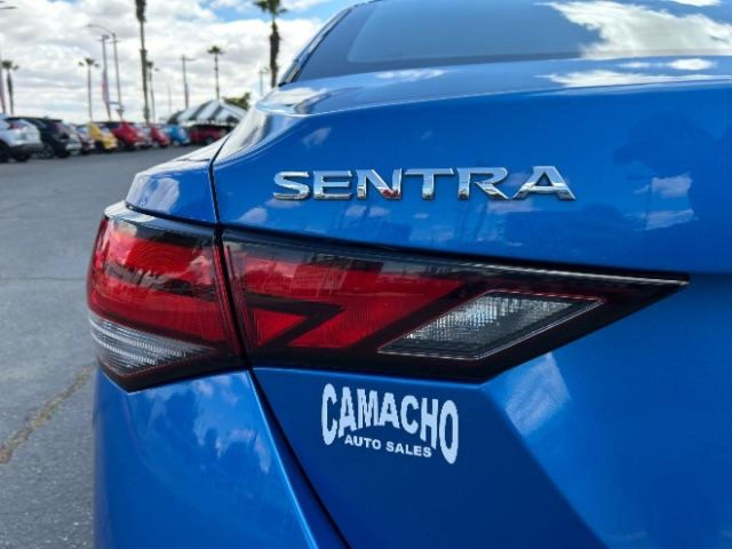 2021 BLUE Nissan Sentra (3N1AB8CV3MY) with an 4-Cyl 2.0 Liter engine, Automatic CVT w/Xtronic transmission, located at 412 Auto Vista Drive, Palmdale, 93551, (661) 945-0620, 34.592636, -118.136681 - Photo#11