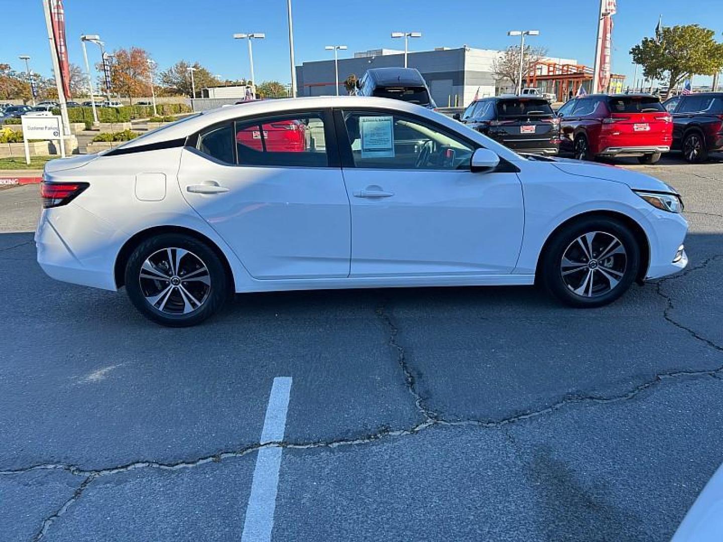 2021 WHITE Nissan Sentra (3N1AB8CV8MY) with an 4-Cyl 2.0 Liter engine, Automatic CVT w/Xtronic transmission, located at 412 Auto Vista Drive, Palmdale, 93551, (661) 945-0620, 34.592636, -118.136681 - Photo#10
