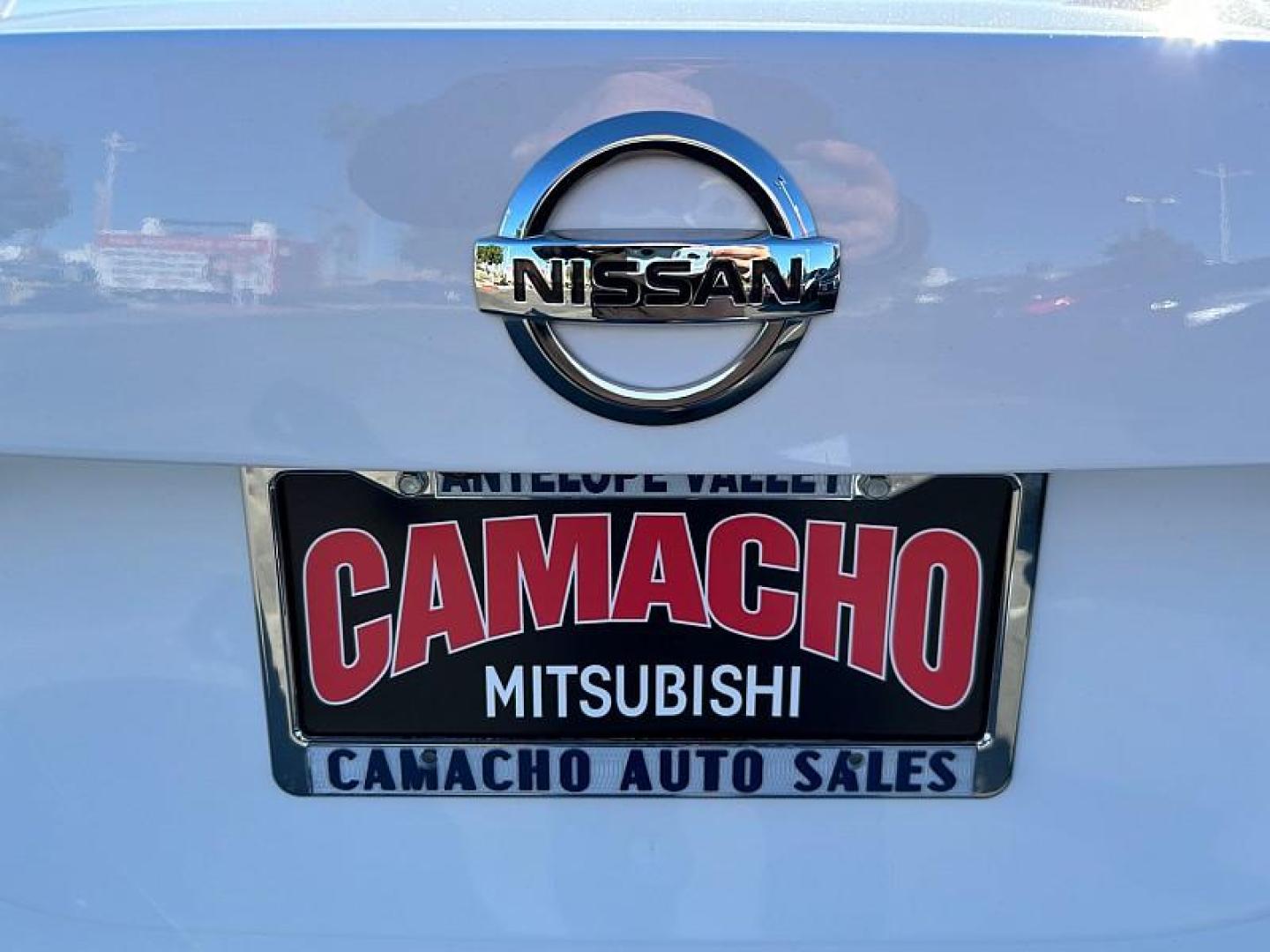 2021 WHITE Nissan Sentra (3N1AB8CV8MY) with an 4-Cyl 2.0 Liter engine, Automatic CVT w/Xtronic transmission, located at 412 Auto Vista Drive, Palmdale, 93551, (661) 945-0620, 34.592636, -118.136681 - Photo#11