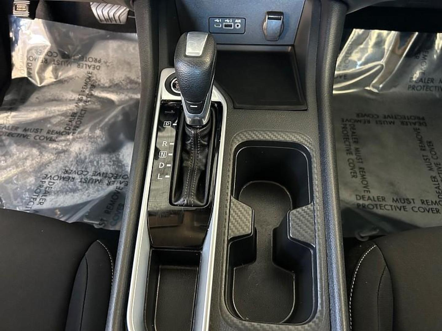 2021 WHITE Nissan Sentra (3N1AB8CV8MY) with an 4-Cyl 2.0 Liter engine, Automatic CVT w/Xtronic transmission, located at 412 Auto Vista Drive, Palmdale, 93551, (661) 945-0620, 34.592636, -118.136681 - Photo#18