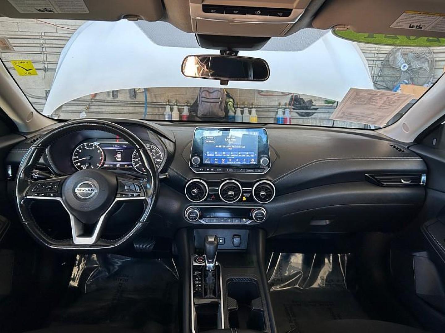 2021 WHITE Nissan Sentra (3N1AB8CV8MY) with an 4-Cyl 2.0 Liter engine, Automatic CVT w/Xtronic transmission, located at 412 Auto Vista Drive, Palmdale, 93551, (661) 945-0620, 34.592636, -118.136681 - Photo#22