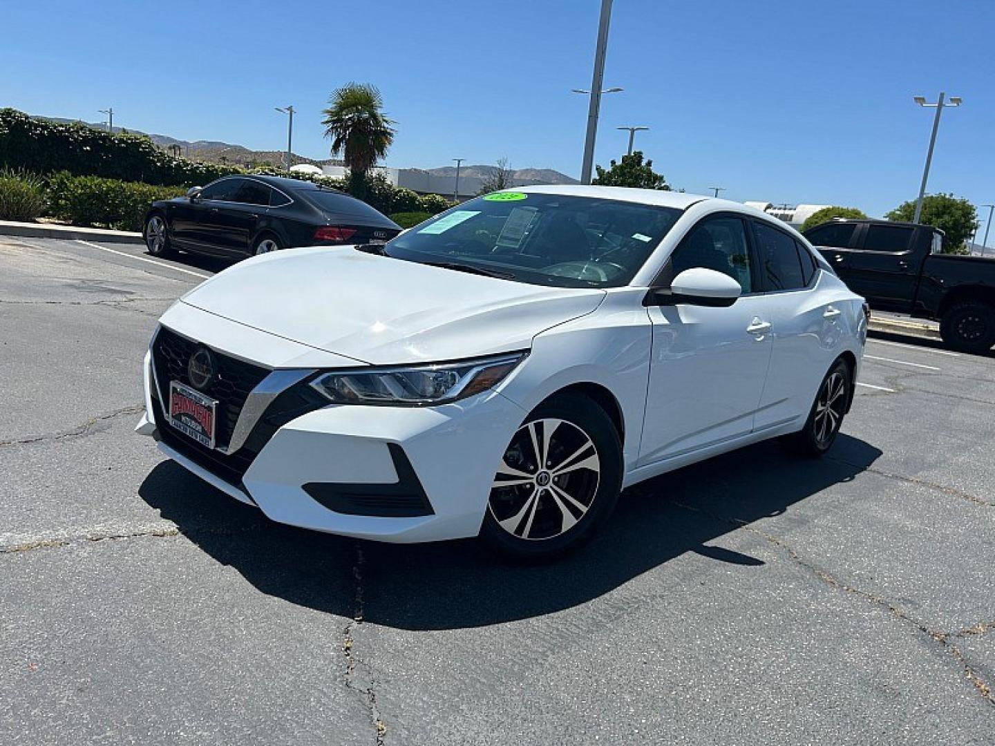 2021 WHITE Nissan Sentra (3N1AB8CV1MY) with an 4-Cyl 2.0 Liter engine, Automatic CVT w/Xtronic transmission, located at 412 Auto Vista Drive, Palmdale, 93551, (661) 945-0620, 34.592636, -118.136681 - Photo#2