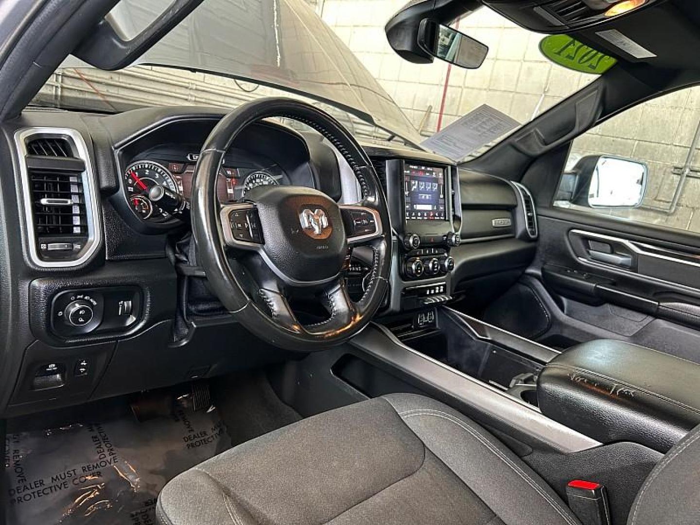 2021 SILVER Ram 1500 2WD (1C6RREFT7MN) with an 8-Cyl 5.7 Liter engine, Automatic 8-Spd transmission, located at 412 Auto Vista Drive, Palmdale, 93551, (661) 945-0620, 34.592636, -118.136681 - Photo#17