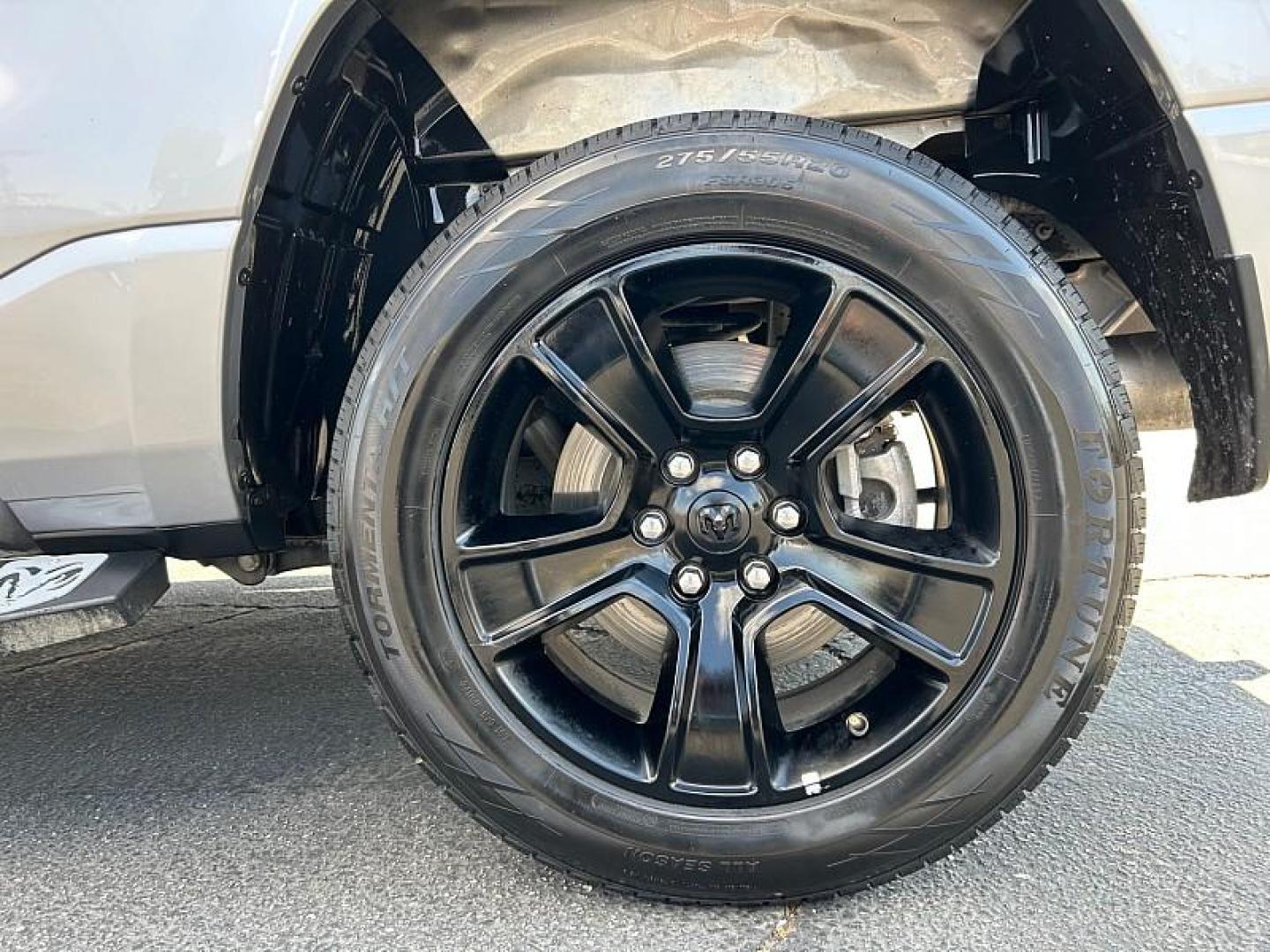 2021 SILVER Ram 1500 2WD (1C6RREFT7MN) with an 8-Cyl 5.7 Liter engine, Automatic 8-Spd transmission, located at 412 Auto Vista Drive, Palmdale, 93551, (661) 945-0620, 34.592636, -118.136681 - Photo#13