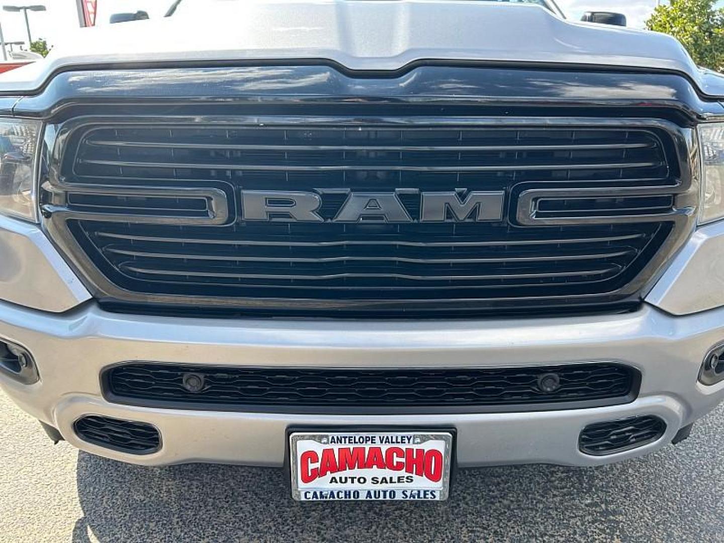2021 SILVER Ram 1500 2WD (1C6RREFT7MN) with an 8-Cyl 5.7 Liter engine, Automatic 8-Spd transmission, located at 412 Auto Vista Drive, Palmdale, 93551, (661) 945-0620, 34.592636, -118.136681 - Photo#10