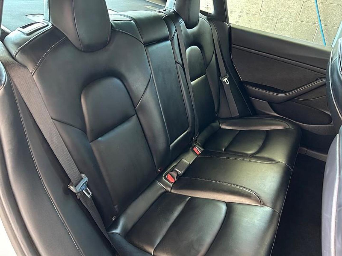 2021 WHITE Tesla Model 3 (5YJ3E1EA9MF) with an AC Electric Motor engine, Single-Speed Fixed Gear transmission, located at 412 Auto Vista Drive, Palmdale, 93551, (661) 945-0620, 34.592636, -118.136681 - Photo#61