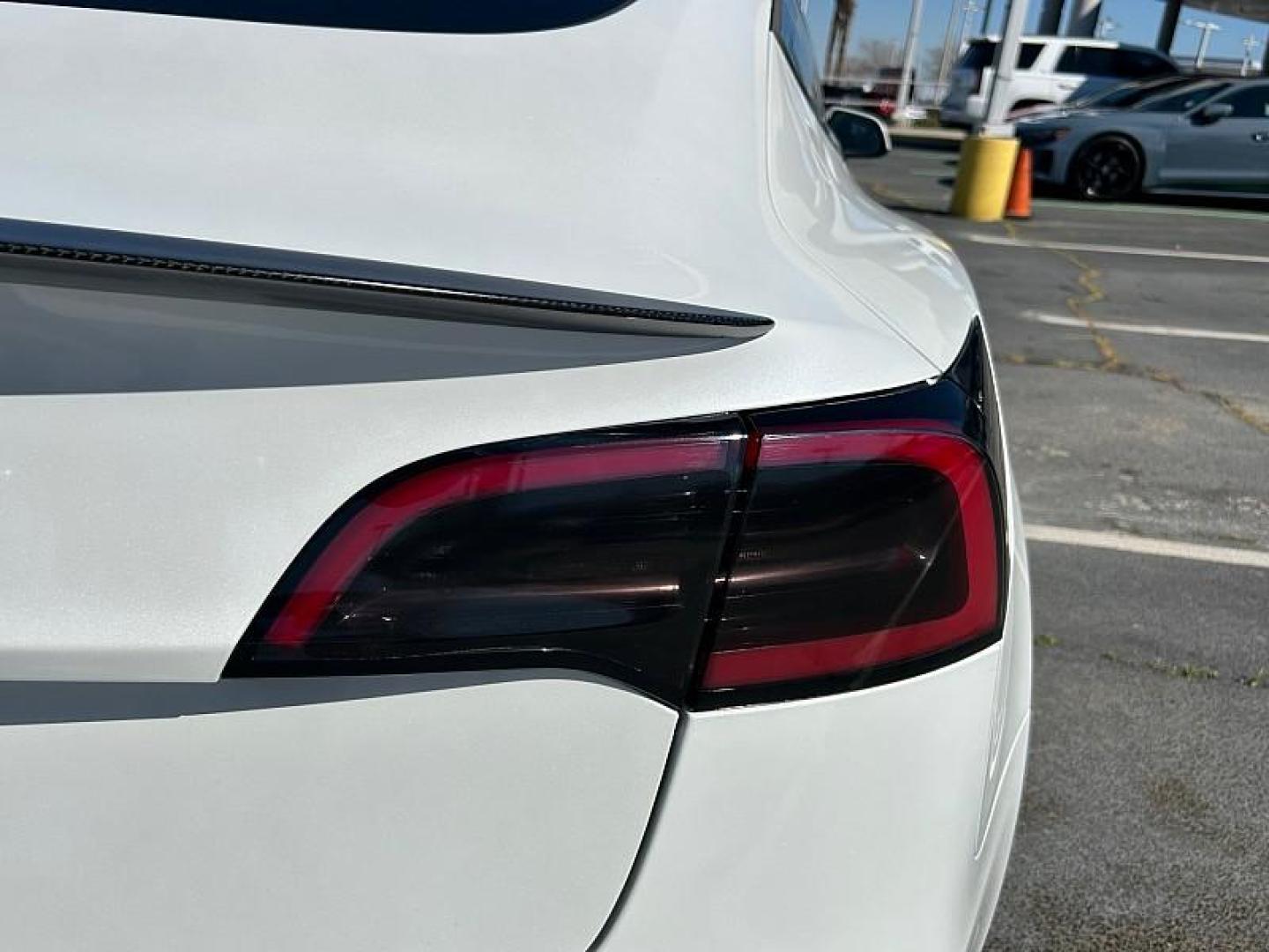 2021 WHITE Tesla Model 3 (5YJ3E1EA9MF) with an AC Electric Motor engine, Single-Speed Fixed Gear transmission, located at 412 Auto Vista Drive, Palmdale, 93551, (661) 945-0620, 34.592636, -118.136681 - Photo#26