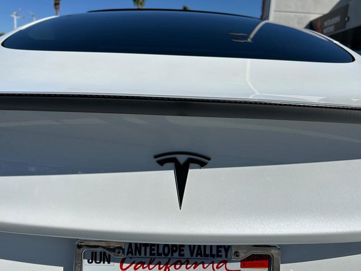 2021 WHITE Tesla Model 3 (5YJ3E1EA9MF) with an AC Electric Motor engine, Single-Speed Fixed Gear transmission, located at 412 Auto Vista Drive, Palmdale, 93551, (661) 945-0620, 34.592636, -118.136681 - Photo#28