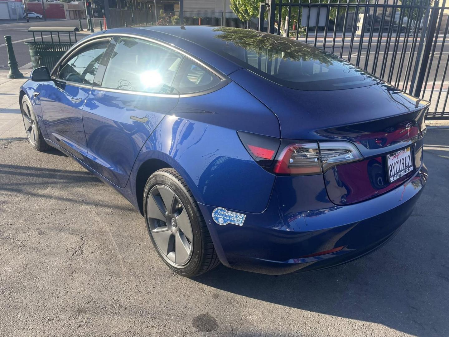 2021 Tesla Model 3 Standard Range Plus (5YJ3E1EA3MF) with an ELECTRIC engine, 1A transmission, located at 744 E Miner Ave, Stockton, CA, 95202, (209) 944-5770, 37.956863, -121.282082 - PLUS TAXES AND FEES NO CHARGER AVAILABLE - Photo#9