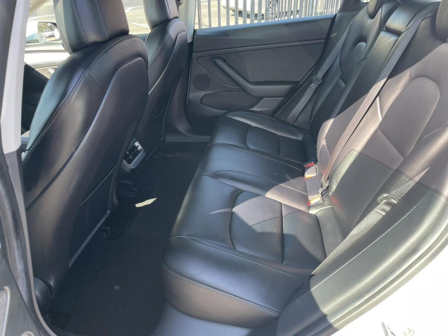 2021 Tesla Model 3 Standard Range Plus (5YJ3E1EA0MF) with an ELECTRIC engine, 1A transmission, located at 744 E Miner Ave, Stockton, CA, 95202, (209) 944-5770, 37.956863, -121.282082 - PLUS TAXES AND FEES NO CHARGER AVAILABLE - Photo#8