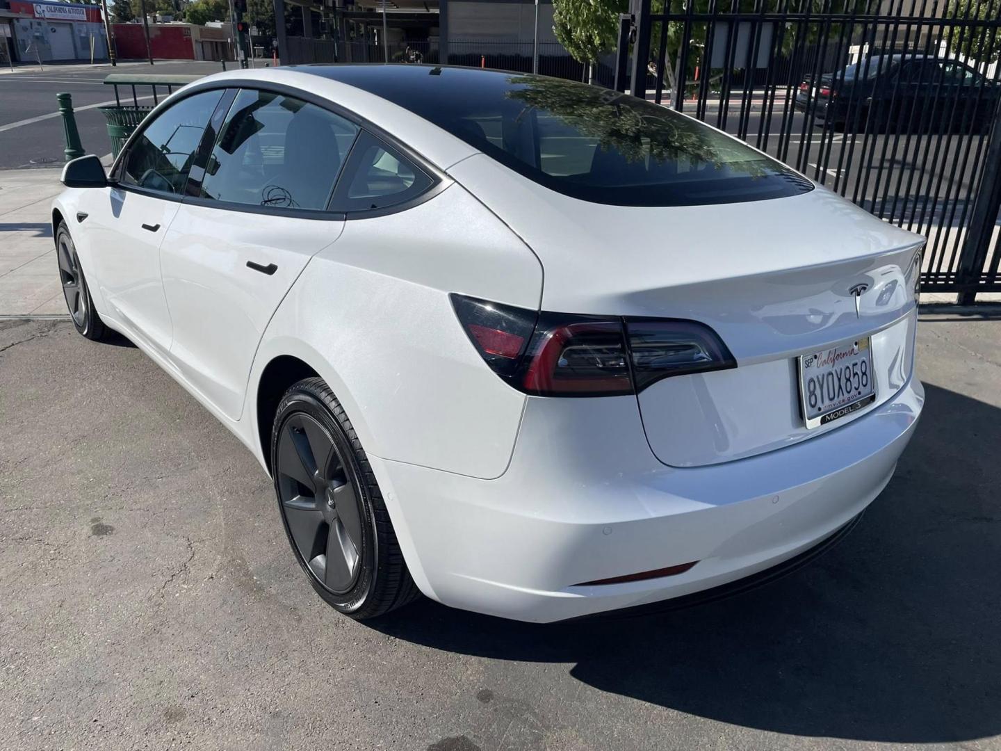 2021 Tesla Model 3 Standard Range Plus (5YJ3E1EA0MF) with an ELECTRIC engine, 1A transmission, located at 744 E Miner Ave, Stockton, CA, 95202, (209) 944-5770, 37.956863, -121.282082 - PLUS TAXES AND FEES NO CHARGER AVAILABLE - Photo#9
