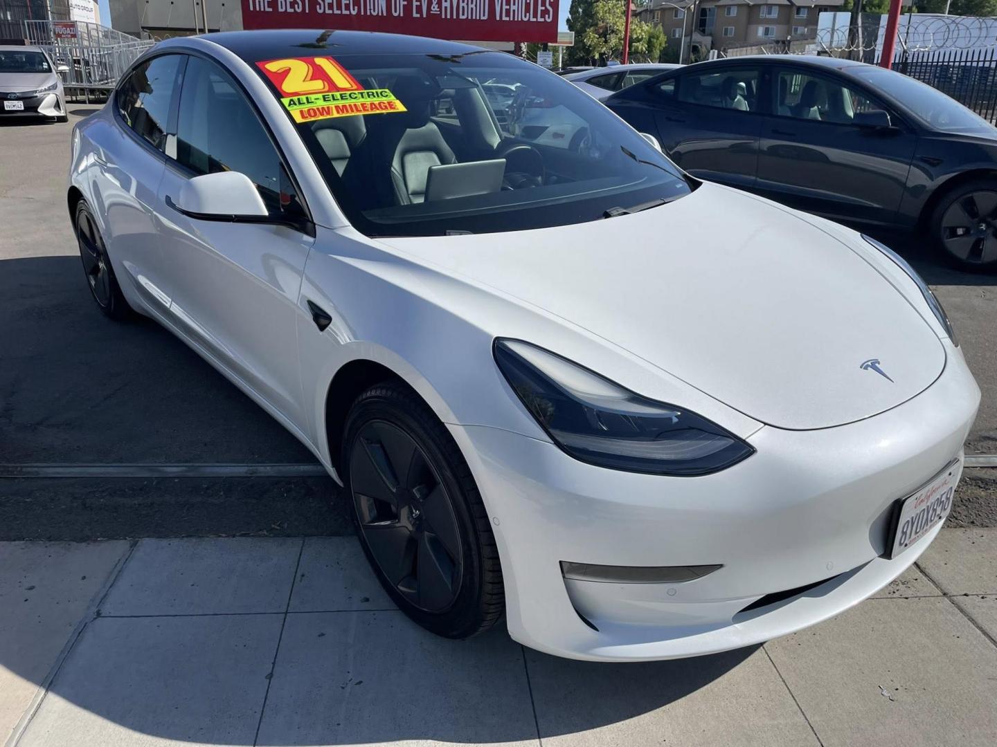 2021 Tesla Model 3 Standard Range Plus (5YJ3E1EA0MF) with an ELECTRIC engine, 1A transmission, located at 744 E Miner Ave, Stockton, CA, 95202, (209) 944-5770, 37.956863, -121.282082 - PLUS TAXES AND FEES NO CHARGER AVAILABLE - Photo#0