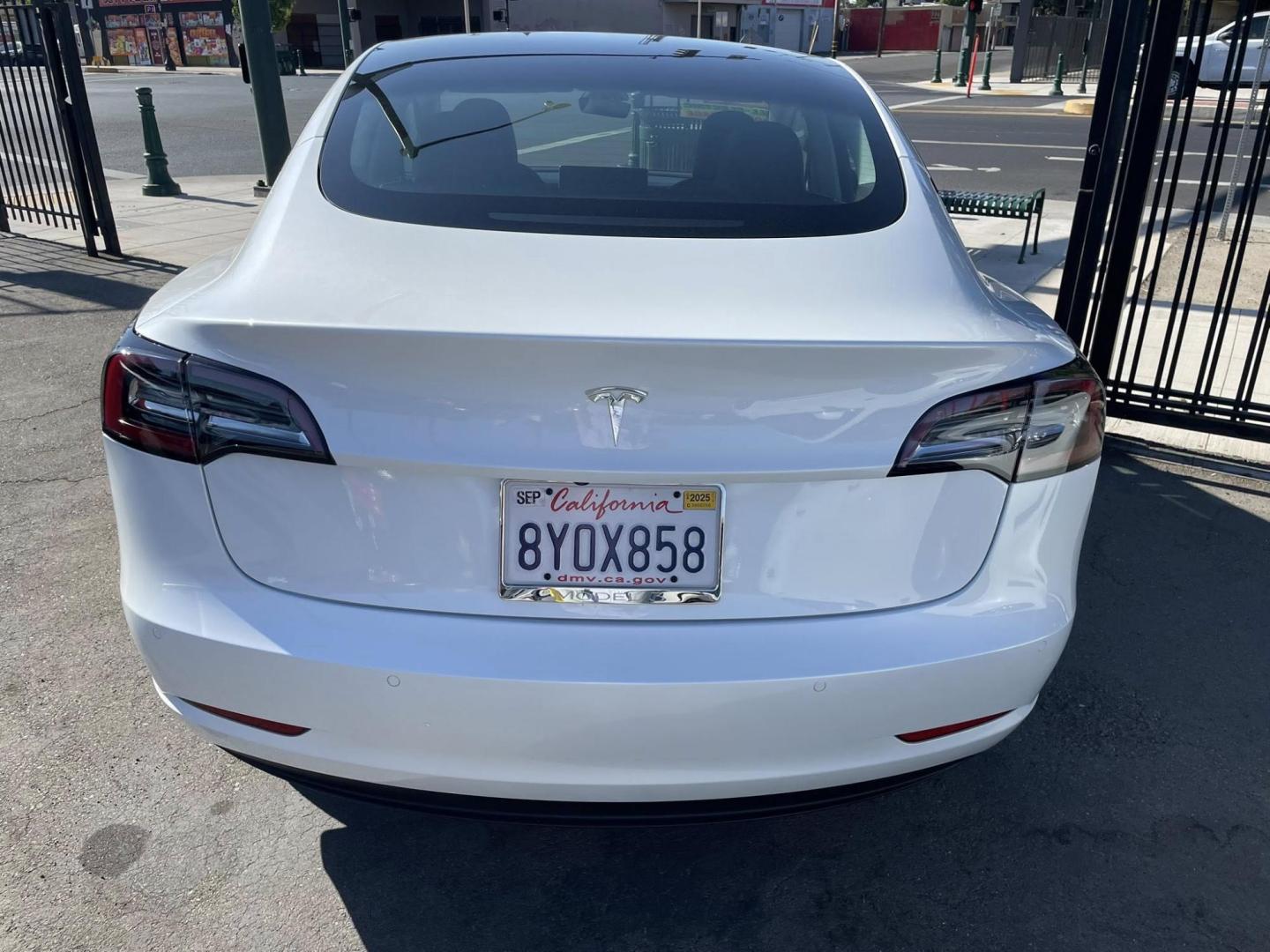 2021 Tesla Model 3 Standard Range Plus (5YJ3E1EA0MF) with an ELECTRIC engine, 1A transmission, located at 744 E Miner Ave, Stockton, CA, 95202, (209) 944-5770, 37.956863, -121.282082 - PLUS TAXES AND FEES NO CHARGER AVAILABLE - Photo#10