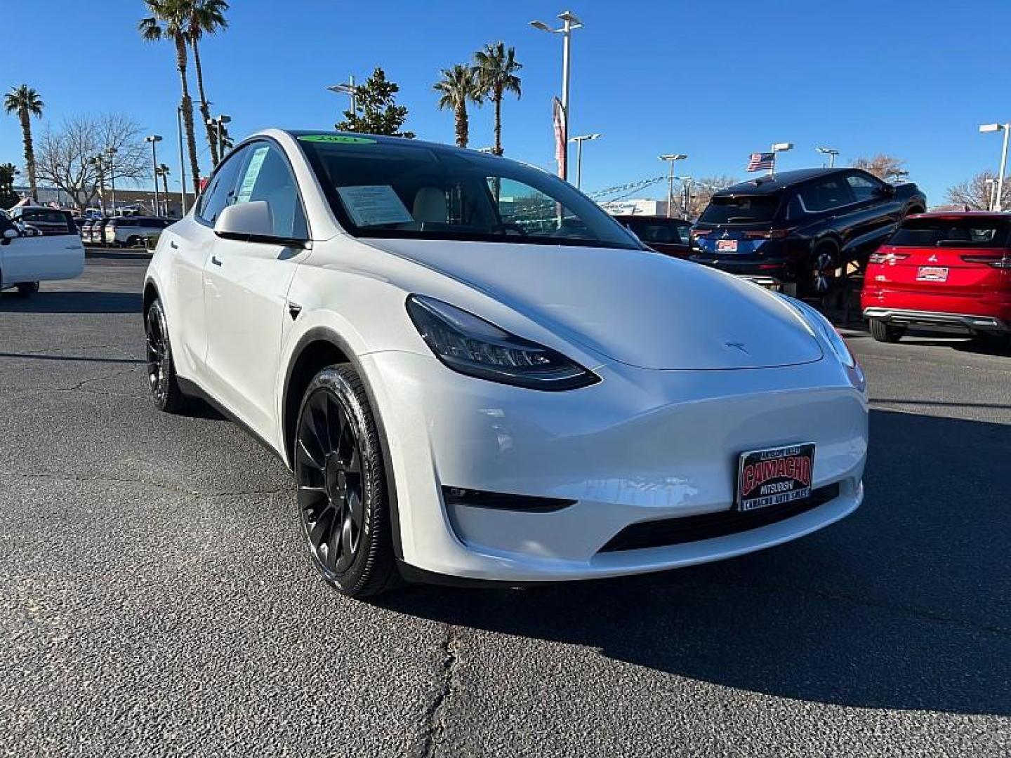 2021 WHITE Tesla Model Y (5YJYGDEE3MF) with an Dual AC Electric Motors engine, Single-Speed Fixed Gear transmission, located at 412 Auto Vista Drive, Palmdale, 93551, (661) 945-0620, 34.592636, -118.136681 - Photo#0