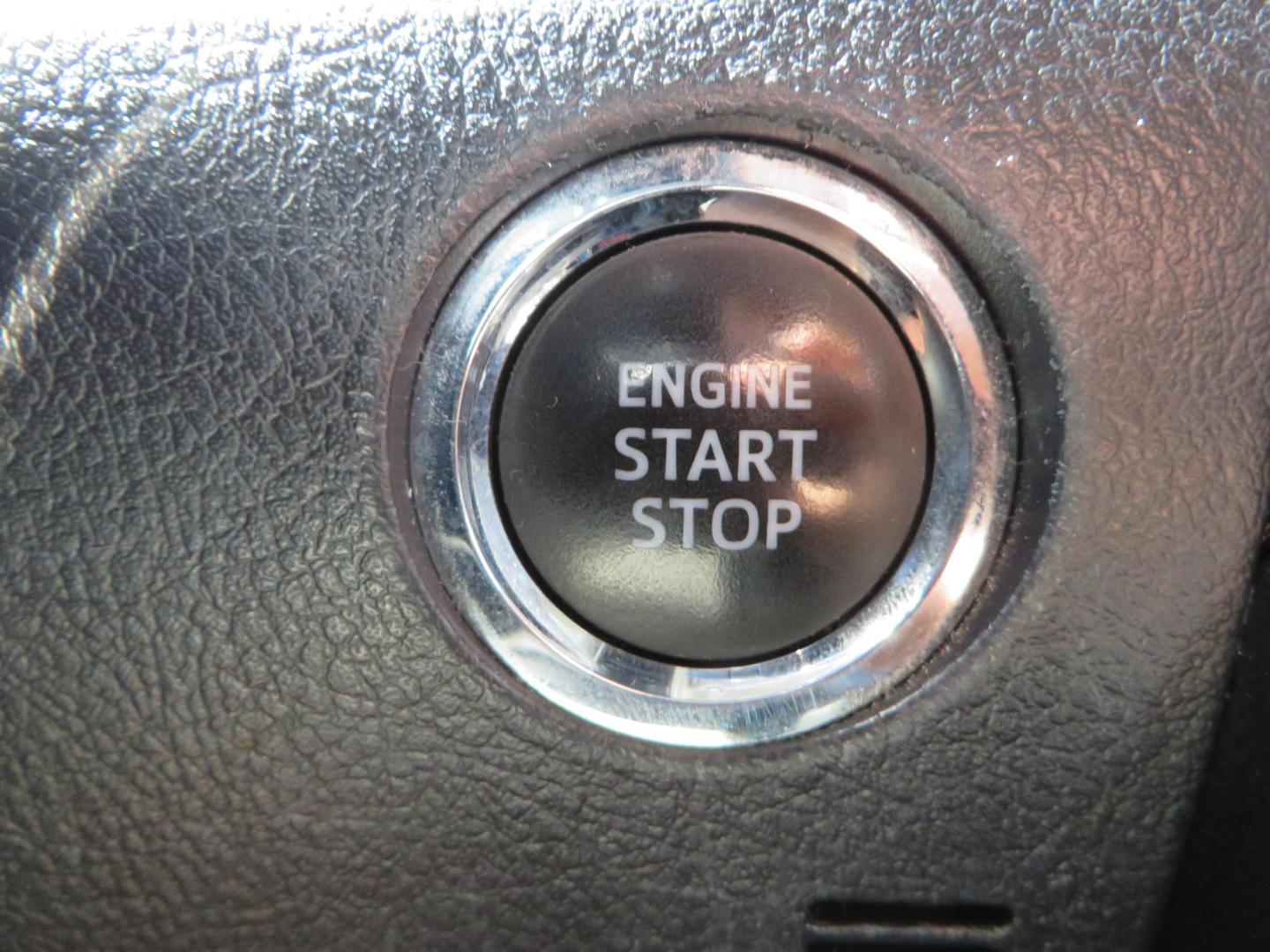 2021 White Toyota 4Runner TRD Off-road Premium 4WD (JTERU5JR5M5) with an 4.0L V6 DOHC 24V engine, 5A transmission, located at 2630 Grass Valley Highway, Auburn, CA, 95603, (530) 508-5100, 38.937893, -121.095482 - TRD Offroad Premium 4Runner ready for all of your adventures. Features Ironman suspension, 285 Falken Wildpeak AT3W tires, 17" Method Race wheels, Front winch bumper, Badlands winch, Led bumper and ditch lights, and rear cargo molle panels. - Photo#35