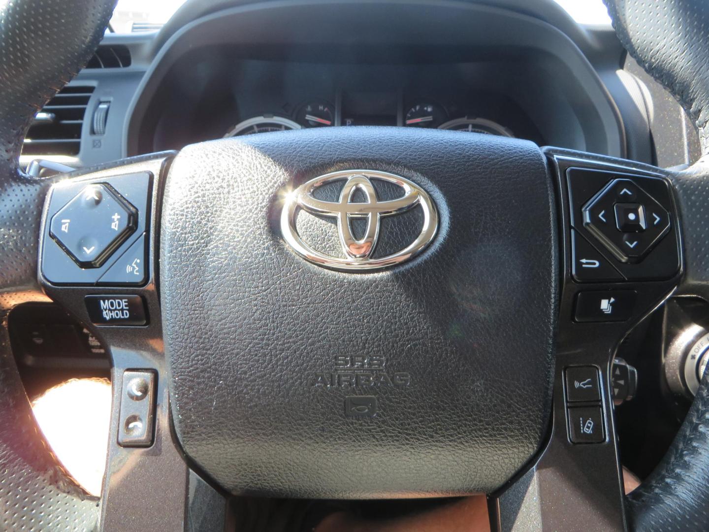 2021 White Toyota 4Runner TRD Off-road Premium 4WD (JTERU5JR5M5) with an 4.0L V6 DOHC 24V engine, 5A transmission, located at 2630 Grass Valley Highway, Auburn, CA, 95603, (530) 508-5100, 38.937893, -121.095482 - TRD Offroad Premium 4Runner ready for all of your adventures. Features Ironman suspension, 285 Falken Wildpeak AT3W tires, 17" Method Race wheels, Front winch bumper, Badlands winch, Led bumper and ditch lights, and rear cargo molle panels. - Photo#37