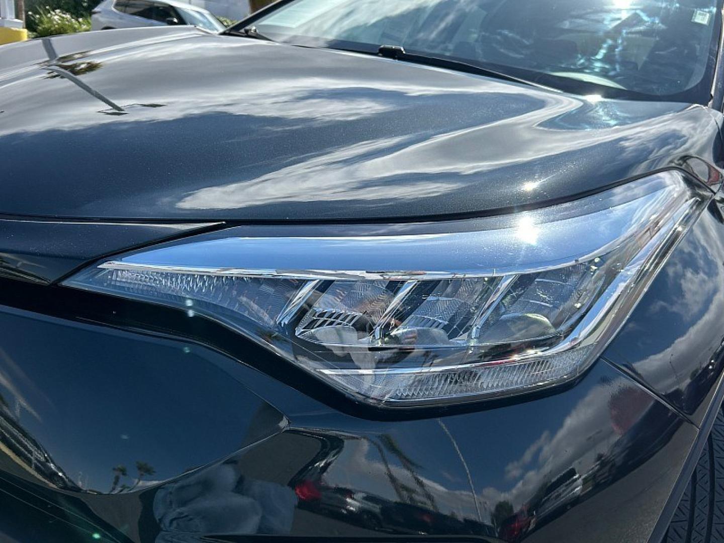 2021 BLACK Toyota C-HR (JTNKHMBX0M1) with an 4-Cyl 2.0 Liter engine, Automatic CVTi-S transmission, located at 412 Auto Vista Drive, Palmdale, 93551, (661) 945-0620, 34.592636, -118.136681- Photo#8