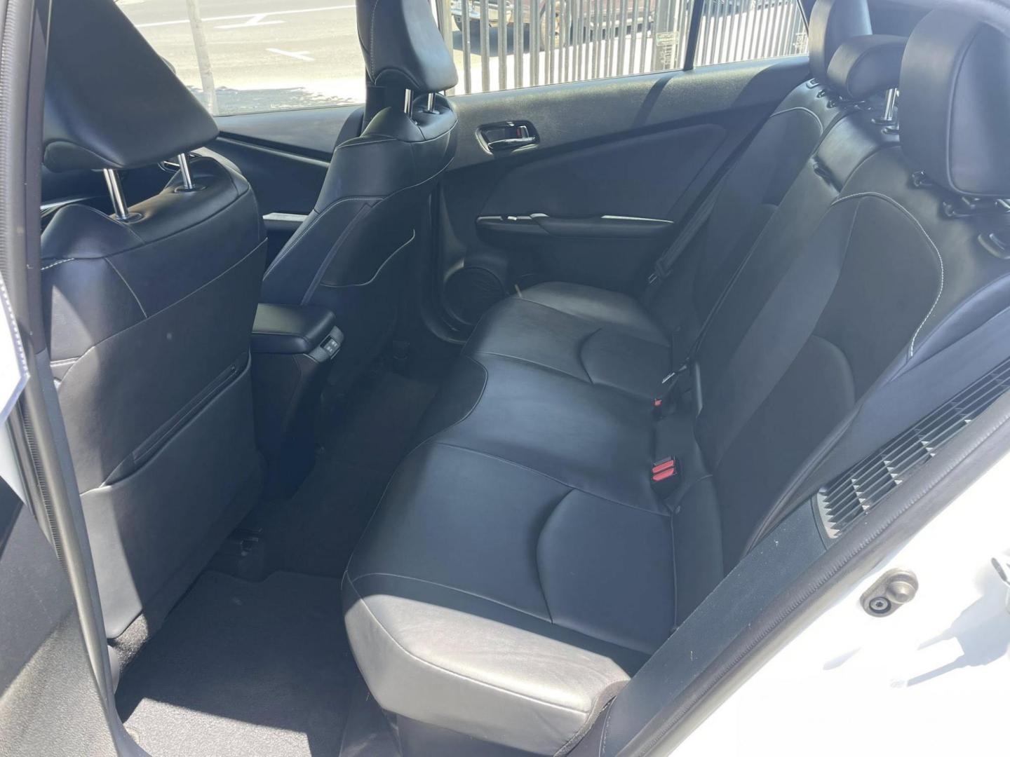 2021 Toyota Prius Prime LE (JTDKAMFP5M3) with an 1.8L L4 DOHC 16V HYBRID engine, CVT transmission, located at 744 E Miner Ave, Stockton, CA, 95202, (209) 944-5770, 37.956863, -121.282082 - PLUS TAXES AND FEES NO CHARGER AVAILABLE - Photo#8