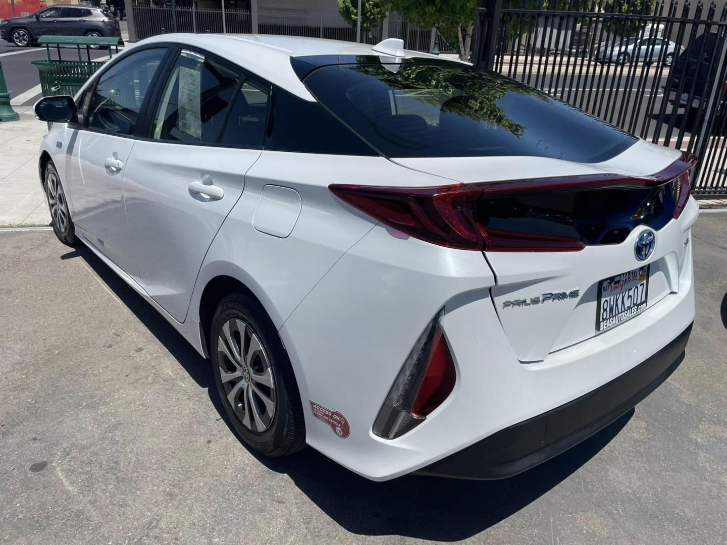 2021 Toyota Prius Prime LE (JTDKAMFP5M3) with an 1.8L L4 DOHC 16V HYBRID engine, CVT transmission, located at 744 E Miner Ave, Stockton, CA, 95202, (209) 944-5770, 37.956863, -121.282082 - PLUS TAXES AND FEES NO CHARGER AVAILABLE - Photo#9