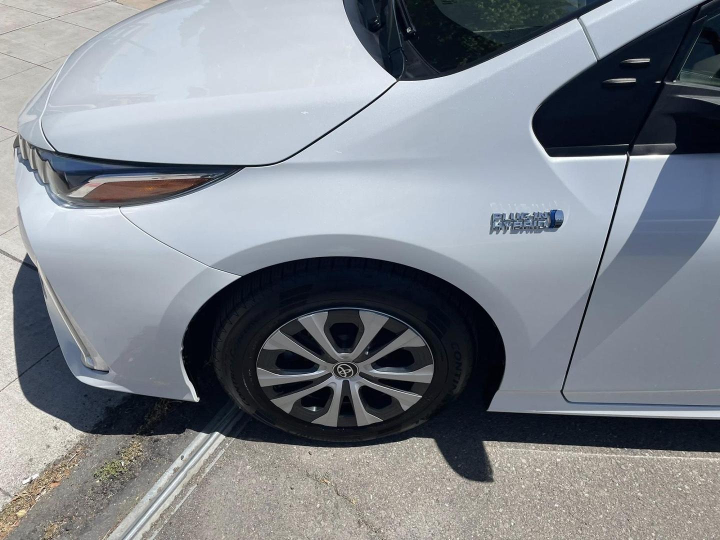 2021 Toyota Prius Prime LE (JTDKAMFP5M3) with an 1.8L L4 DOHC 16V HYBRID engine, CVT transmission, located at 744 E Miner Ave, Stockton, CA, 95202, (209) 944-5770, 37.956863, -121.282082 - PLUS TAXES AND FEES NO CHARGER AVAILABLE - Photo#4