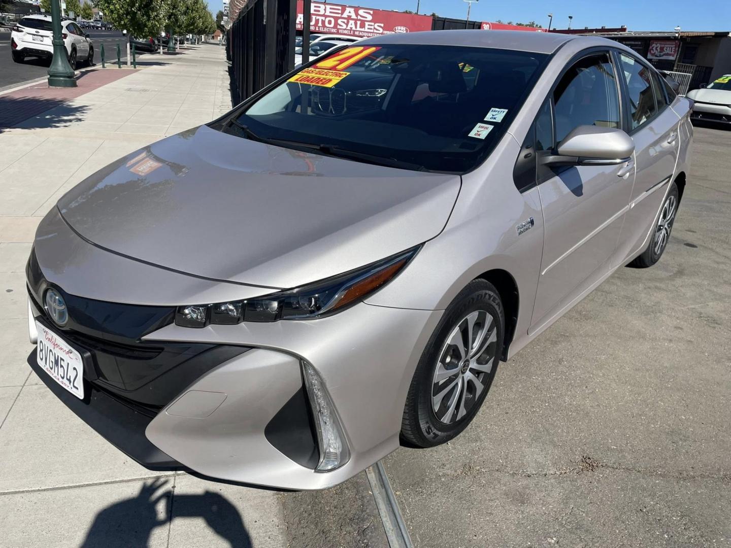 2021 Toyota Prius Prime LE (JTDKAMFP9M3) with an 1.8L L4 DOHC 16V HYBRID engine, CVT transmission, located at 744 E Miner Ave, Stockton, CA, 95202, (209) 944-5770, 37.956863, -121.282082 - PLUS TAXES AND FEES NO CHARGER AVAILABLE - Photo#3