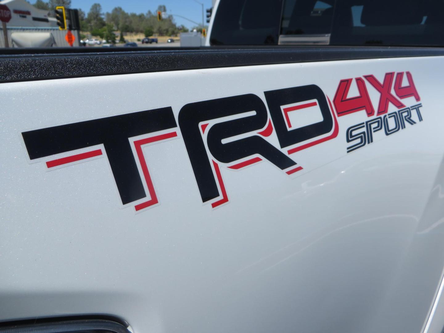 2021 Toyota Tacoma TRD Sport Double Cab Long Bed V6 6AT 4WD (3TYCZ5AN5MT) with an 3.5L V6 DOHC 24V engine, 6A transmission, located at 2630 Grass Valley Highway, Auburn, CA, 95603, (530) 508-5100, 38.937893, -121.095482 - KING REMOTE RESERVOIR COILOVERS and REAR SHOCKS, CAMBURG UPPER CONTROL ARMS, METHOD NV WHEELS, NITTO TERRA GRAPPLER TIRES, ROCK SLIDE ENGINEERING FRONT CUT OUT BUMPER - Photo#25