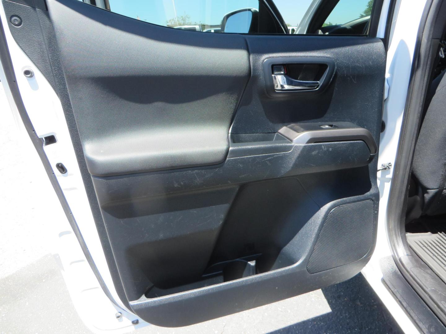 2021 Toyota Tacoma TRD Sport Double Cab Long Bed V6 6AT 4WD (3TYCZ5AN5MT) with an 3.5L V6 DOHC 24V engine, 6A transmission, located at 2630 Grass Valley Highway, Auburn, CA, 95603, (530) 508-5100, 38.937893, -121.095482 - KING REMOTE RESERVOIR COILOVERS and REAR SHOCKS, CAMBURG UPPER CONTROL ARMS, METHOD NV WHEELS, NITTO TERRA GRAPPLER TIRES, ROCK SLIDE ENGINEERING FRONT CUT OUT BUMPER - Photo#48