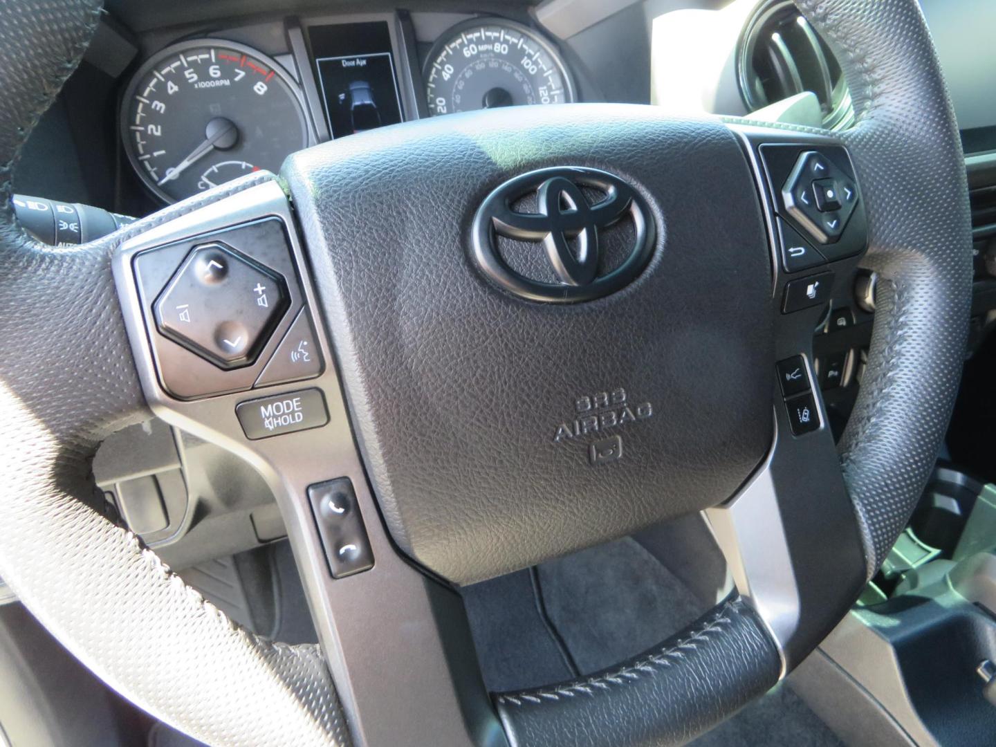 2021 White Toyota Tacoma SR5 Double Cab V6 6AT 4WD (3TMCZ5AN1MM) with an 3.5L V6 DOHC 24V engine, 6A transmission, located at 2630 Grass Valley Highway, Auburn, CA, 95603, (530) 508-5100, 38.937893, -121.095482 - Icon Vehicle Dynamics remote reservoir coilovers and shocks, Icon Upper control arms, 1552 wheels, Toyo AT3 tires, Rock Sliders, Victory 4x4 roof and camper shell rack, Leer Camper shell, Banks Idash. - Photo#42