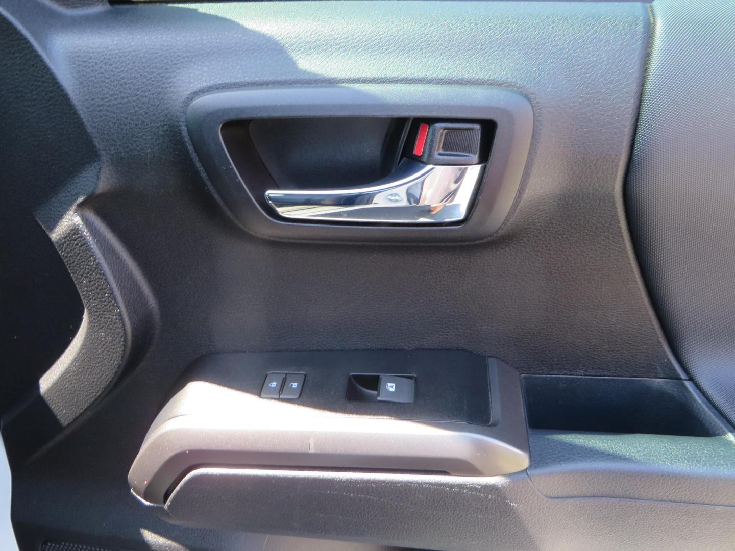 2021 White Toyota Tacoma SR5 Double Cab V6 6AT 4WD (3TYCZ5AN8MT) with an 3.5L V6 DOHC 24V engine, 6A transmission, located at 2630 Grass Valley Highway, Auburn, CA, 95603, (530) 508-5100, 38.937893, -121.095482 - Leveled Tacoma sitting on 18" Fuel wheels, Toyo RT tires, and window tint. - Photo#41