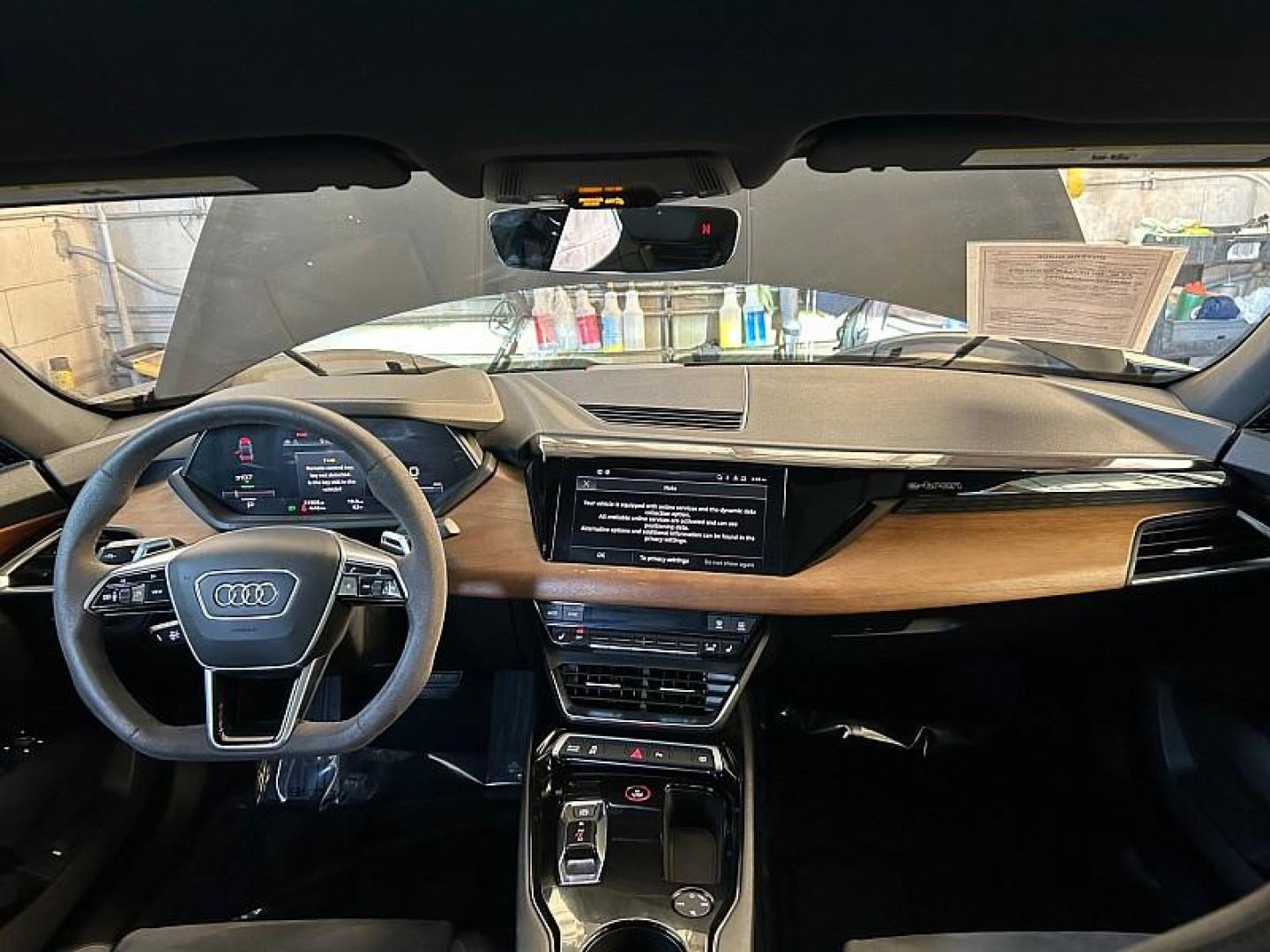 2022 BLACK Audi e-tron GT (WAUFJBFW6N7) with an Dual AC Electric Motors engine, Single-Speed Fixed Gear transmission, located at 412 Auto Vista Drive, Palmdale, 93551, (661) 945-0620, 34.592636, -118.136681 - Photo#22