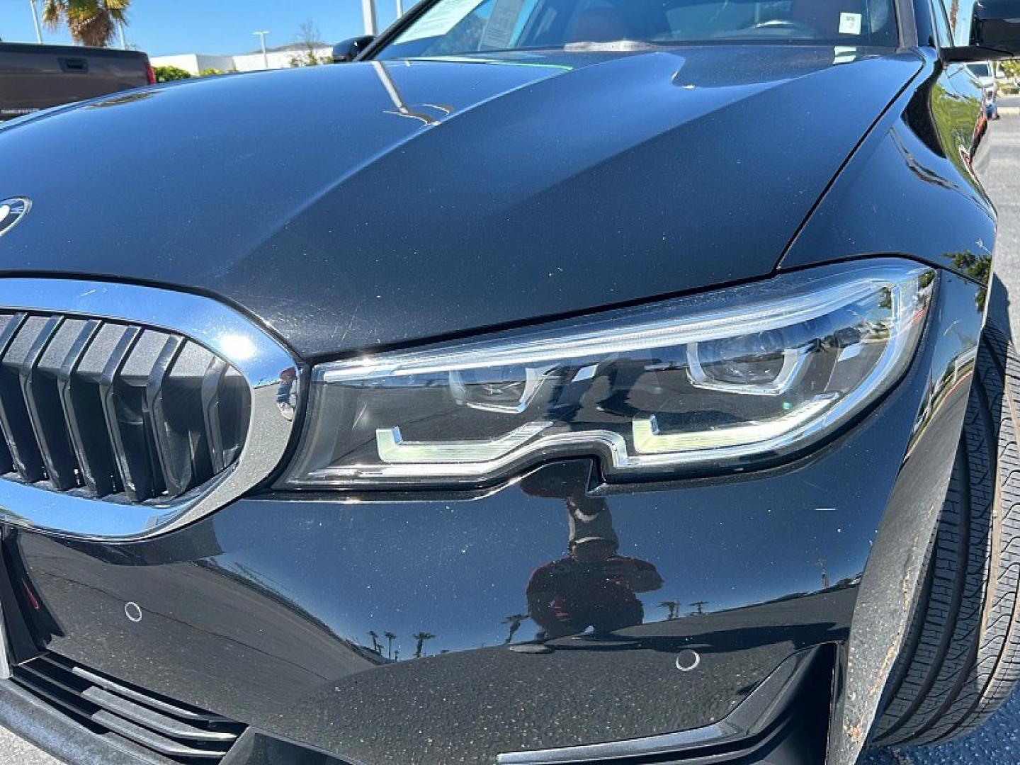 2022 BLACK BMW 3 Series (3MW5R1J06N8) with an 4-Cyl Turbo 2.0 Liter engine, Automatic 8-Spd Sport w/Sport transmission, located at 412 Auto Vista Drive, Palmdale, 93551, (661) 945-0620, 34.592636, -118.136681 - Photo#13