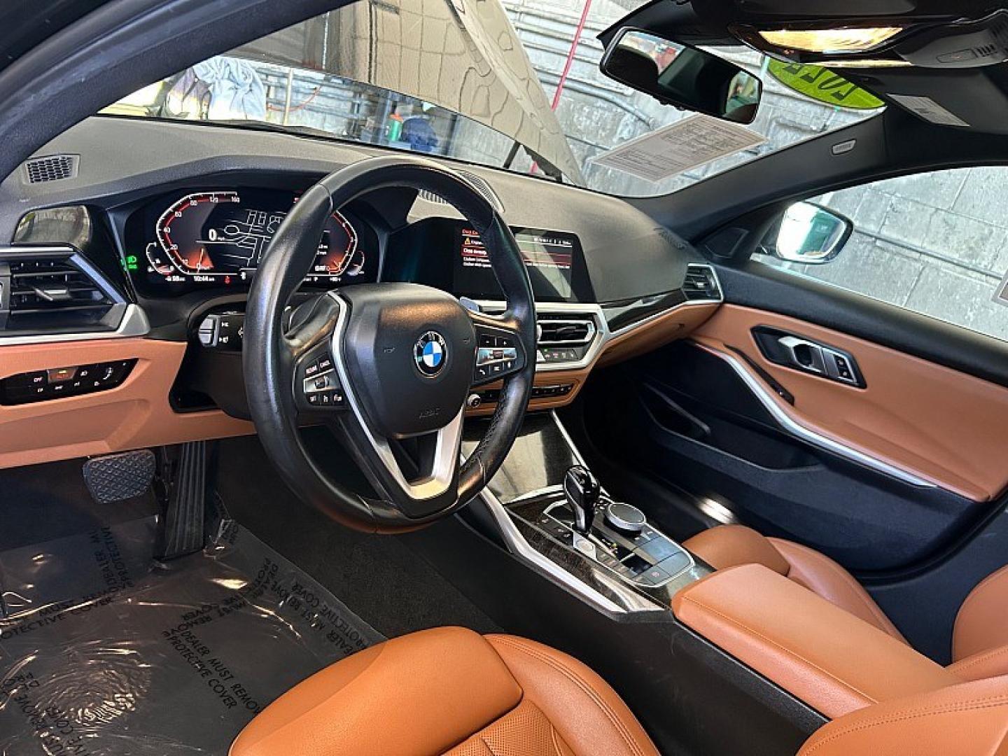 2022 BLACK BMW 3 Series (3MW5R1J06N8) with an 4-Cyl Turbo 2.0 Liter engine, Automatic 8-Spd Sport w/Sport transmission, located at 412 Auto Vista Drive, Palmdale, 93551, (661) 945-0620, 34.592636, -118.136681 - Photo#17