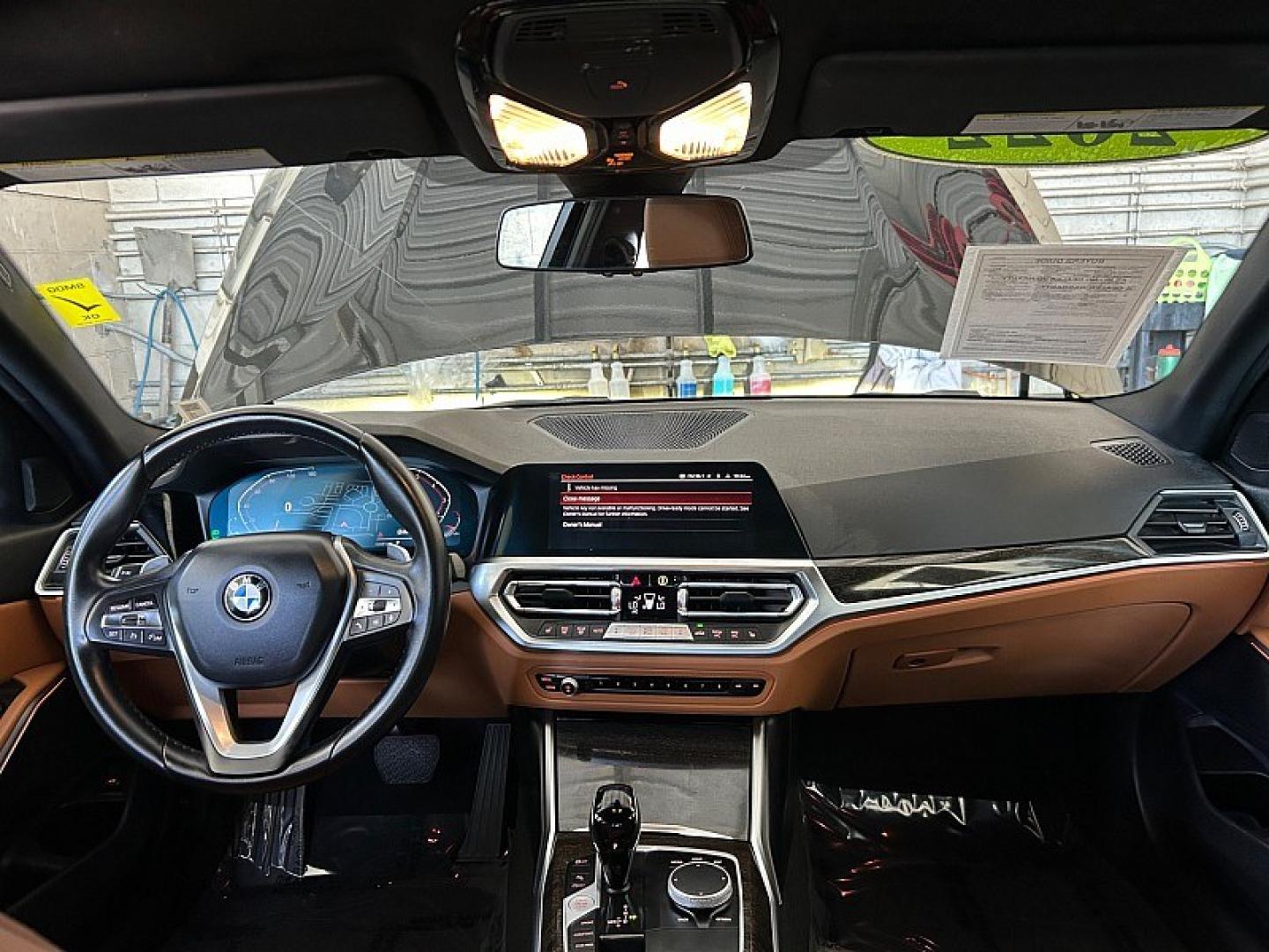 2022 BLACK BMW 3 Series (3MW5R1J06N8) with an 4-Cyl Turbo 2.0 Liter engine, Automatic 8-Spd Sport w/Sport transmission, located at 412 Auto Vista Drive, Palmdale, 93551, (661) 945-0620, 34.592636, -118.136681 - Photo#18