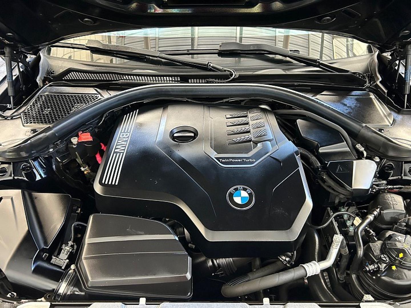 2022 BLACK BMW 3 Series (3MW5R1J06N8) with an 4-Cyl Turbo 2.0 Liter engine, Automatic 8-Spd Sport w/Sport transmission, located at 412 Auto Vista Drive, Palmdale, 93551, (661) 945-0620, 34.592636, -118.136681 - Photo#30