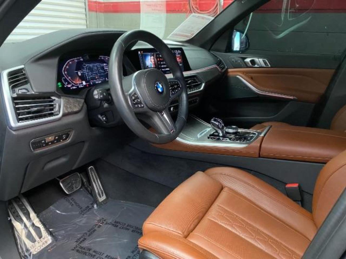 2022 GRAY BMW X5 (5UXCR4C03N9) with an 6-Cyl Turbo 3.0 Liter engine, Automatic 8-Spd Sport w/Steptronic Sport transmission, located at 412 Auto Vista Drive, Palmdale, 93551, (661) 945-0620, 34.592636, -118.136681 - Photo#18