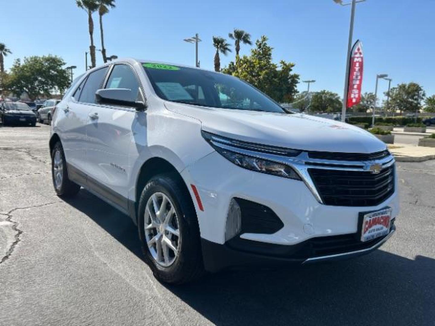 2022 WHITE Chevrolet Equinox (3GNAXUEV1NL) with an 4-Cyl Turbo 1.5 Liter engine, Automatic 6-Spd w/Overdrive transmission, located at 412 Auto Vista Drive, Palmdale, 93551, (661) 945-0620, 34.592636, -118.136681 - Photo#0