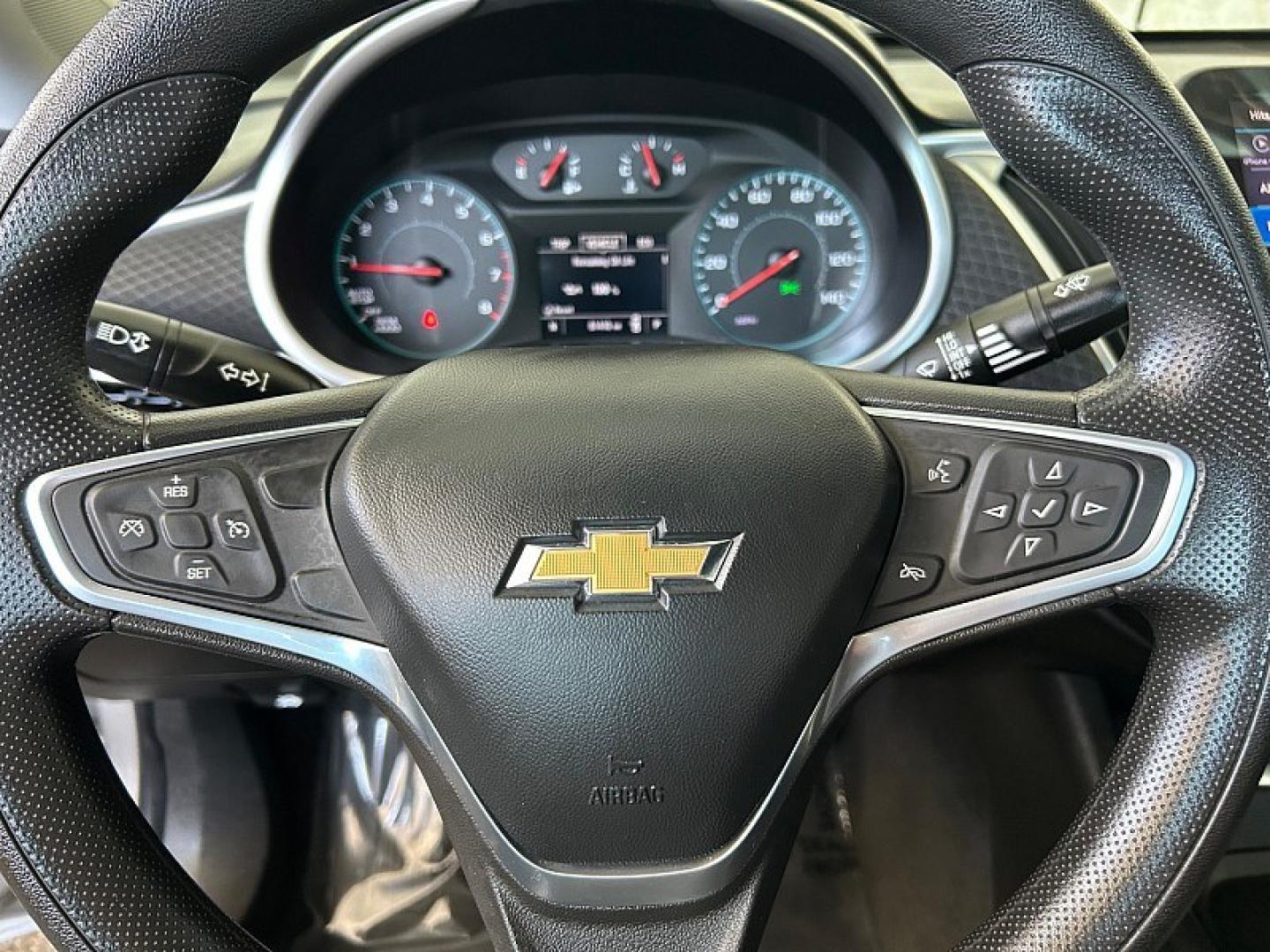 2022 GRAY Chevrolet Malibu (1G1ZD5ST6NF) with an 4-Cyl Turbo 1.5 Liter engine, Automatic CVT transmission, located at 412 Auto Vista Drive, Palmdale, 93551, (661) 945-0620, 34.592636, -118.136681- Photo#23